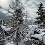 Terrazza Brengaz 公寓 *