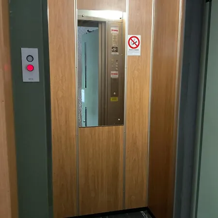 Terrazza Brengaz 公寓